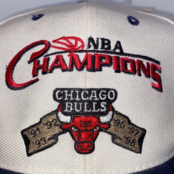 New Vintage 90’s Logo 7 CHICAGO BULLS Snapback NBA Champions Hat Cap VTG-NWT - Picture 2 of 7
